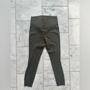 ZYIA 7/8 Length Sage Crossover
Sage Legging